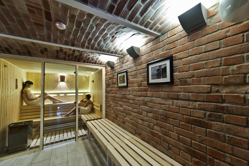 Hotel Fado Spa & Restaurant 스비드니카 외부 사진
